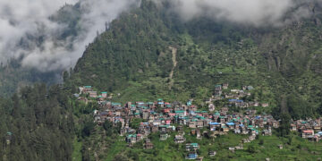 தமிழ்நாடு எக்ஸ்பிரஸ் #1 – மலையில் ஒரு மர்மதேசம்