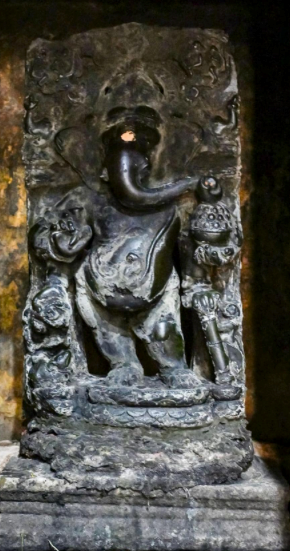 விநாயகர் – பாலர் கலைப்படைப்பு, கும்பகோணத்தில் உள்ளது